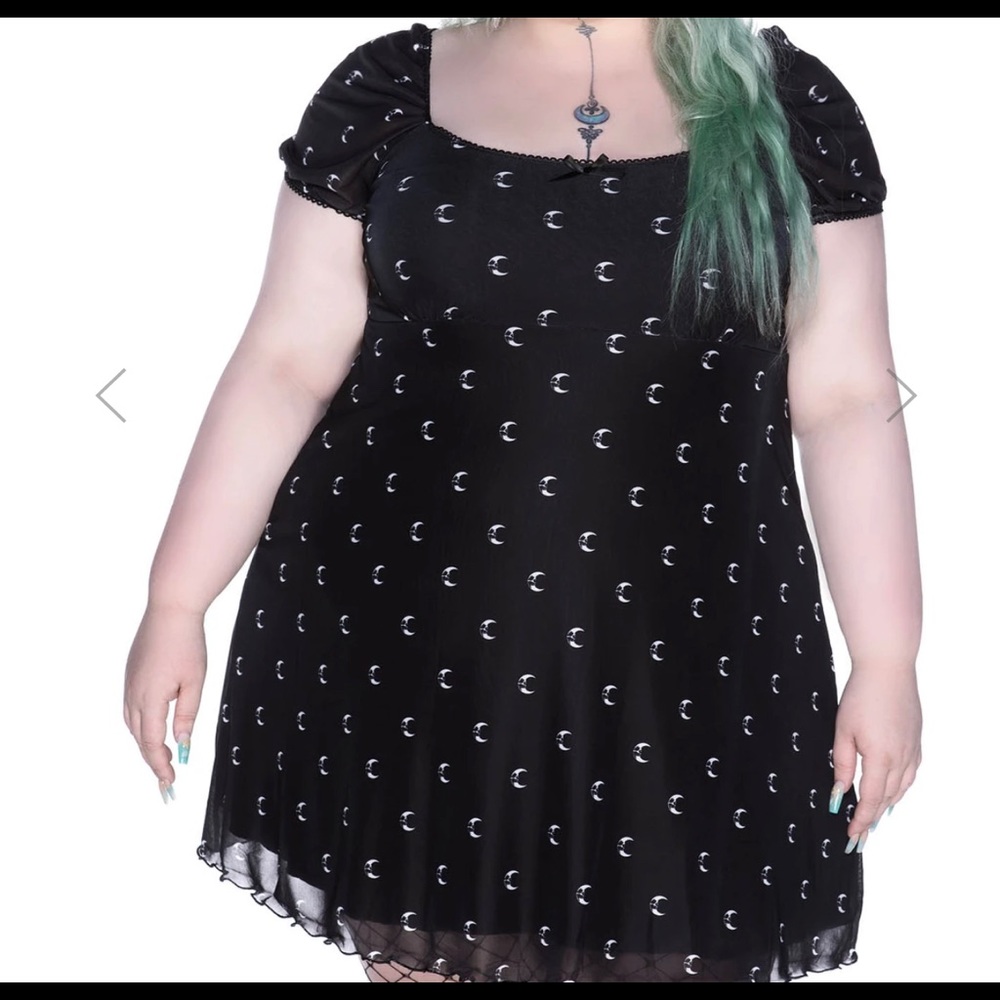 Kill star Mona dress.